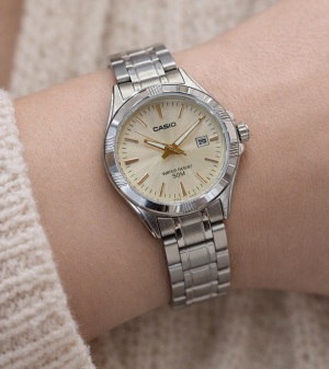 Casio LTP-1308D-9AVDF
