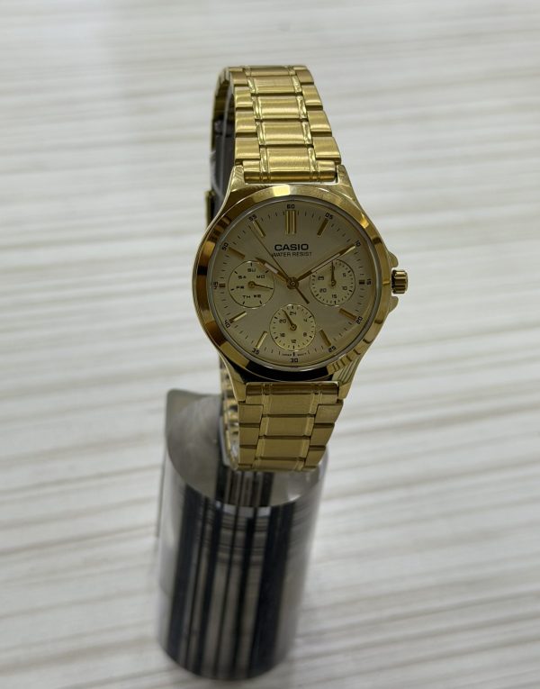 Casio LTP-V300G-9AUDF