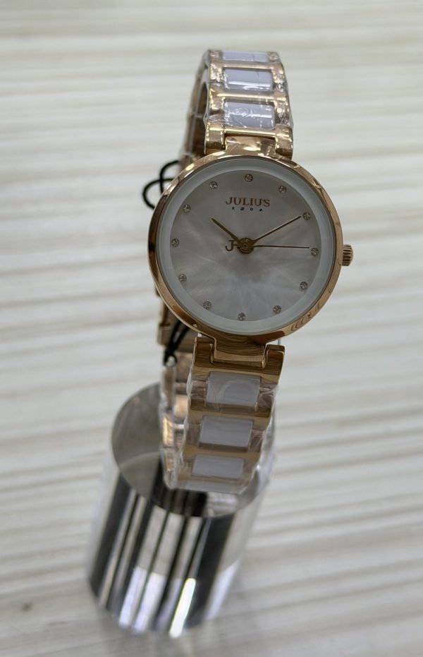 Julius JA-1209