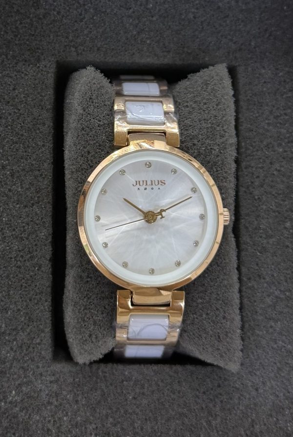Julius JA-1209
